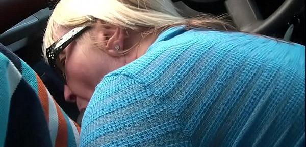 wife sucks BBC for free taxi ride